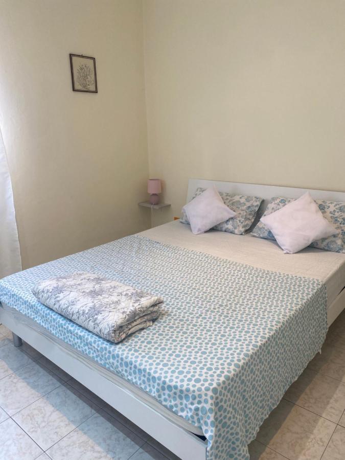 מלון אלבניה La Casa Del Giglio מראה חיצוני תמונה